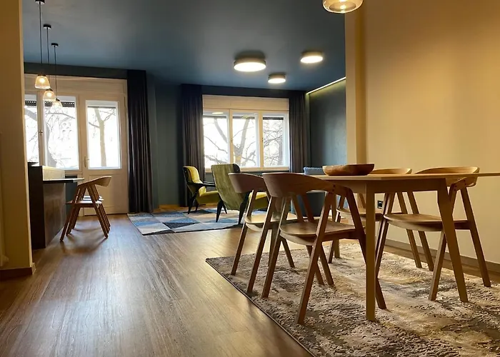 Dohany Utca 1B ,Luxury Apartment In Center