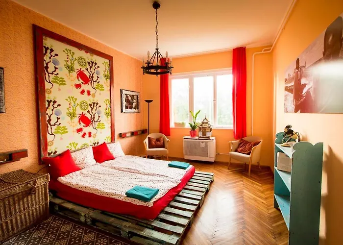 Cosy Art Flat Downtown Buda