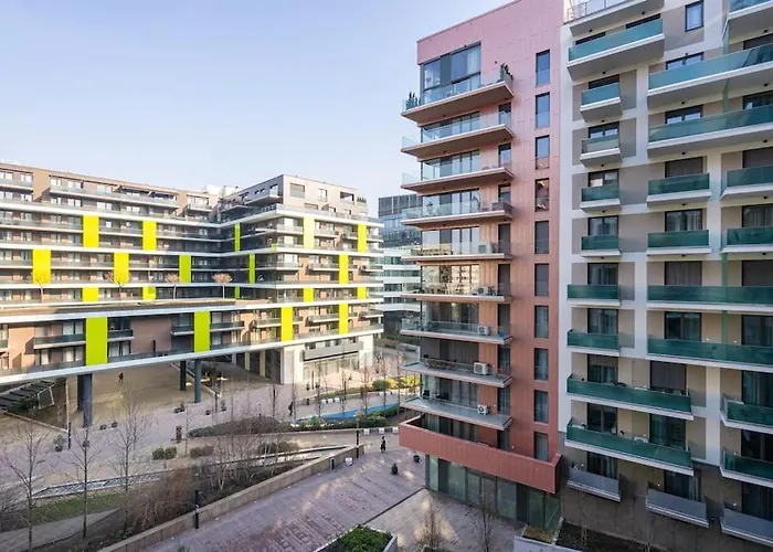 Oaks Studio With Balcony