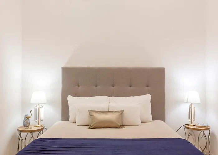 Stylish Luxury Apartment By Anna