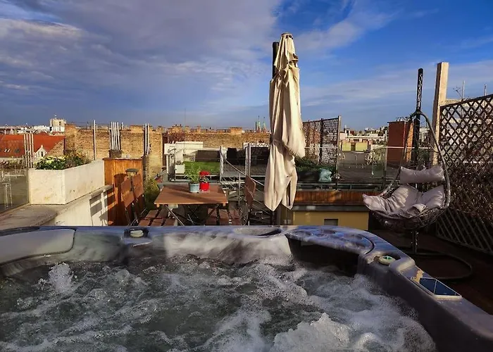 360 Panorama • Rooftop Jacuzzi • Downtown Luxury