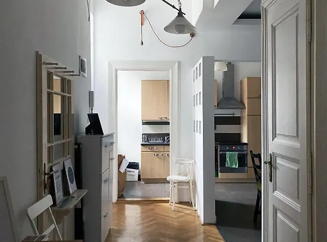 Awesome Apartment In The City