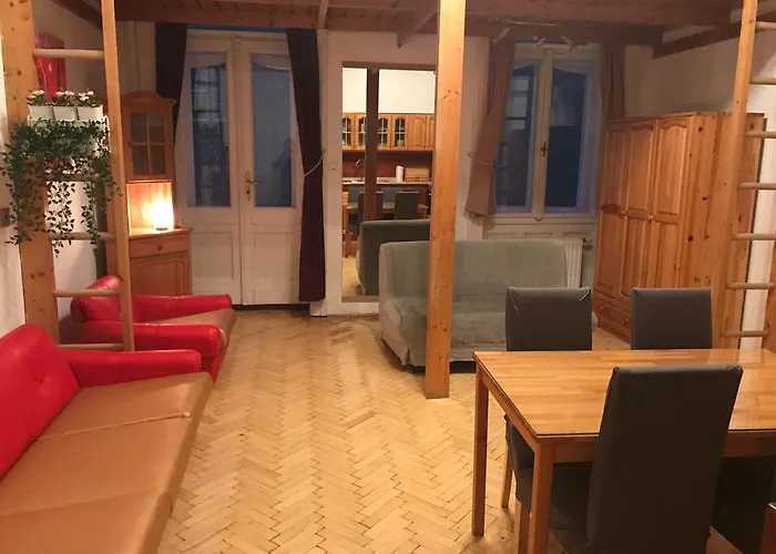 Szenes-House Apartman
