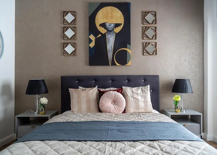 Luxurious Art Deco Residence In The Heart Of Budapest
