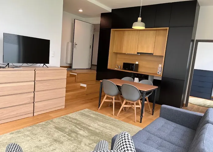 22 Dandar Park