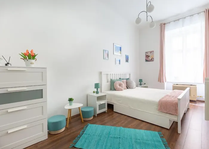 Sz63 Szondi Apartment