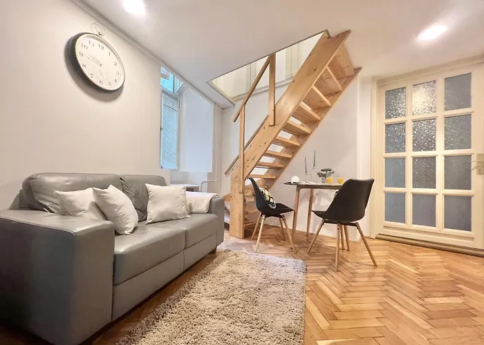 Museum Corner Apartment