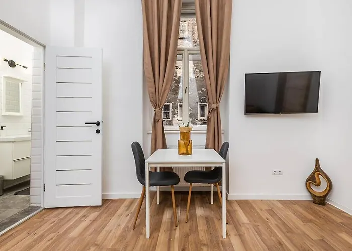 Venus Apartments - Keleti III
