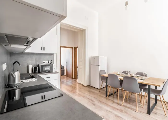 Lovely Urban Retreat - Budapest