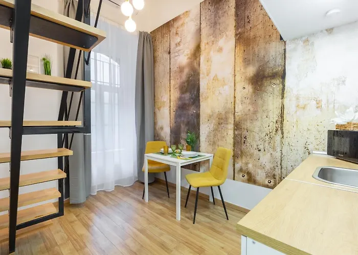 Budapest Holidays Cosy