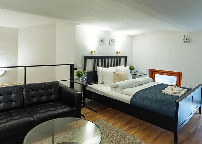 Cosy Corner - Entire Apartment Near Oktogon