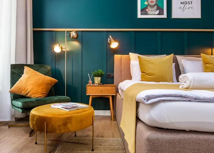 Stylish And Comfortable Downtown Home