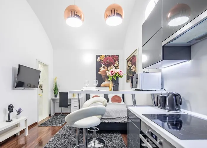 Melody Meadow Apartment