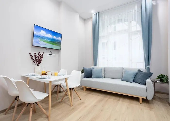 Goodwind Aparthotel
