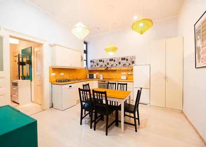 Klauzal Frendly Apartman