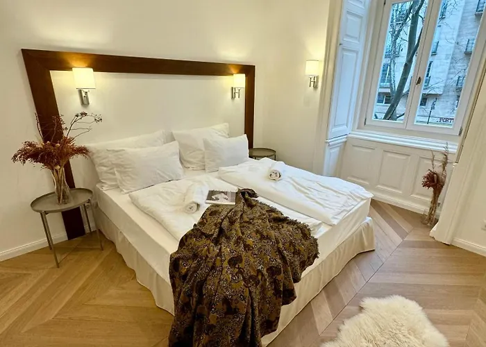 Maison Frank