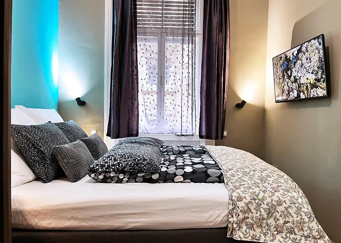 M13 Rustic Stylish With King Bed & Friendly Host