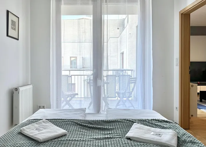 Premium Apartment By Hi5- Cp With Free Parking