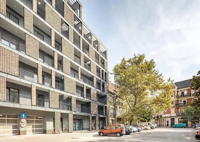 Marone 209 Budapest ~ Ac/Balcony/Indoor Parking