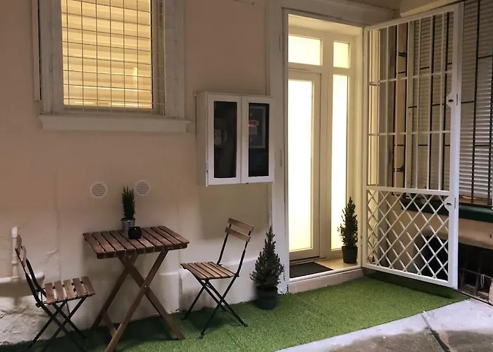 Amelie Apartment By Nw