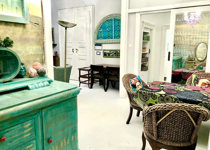 Design Art Flat At Downtow