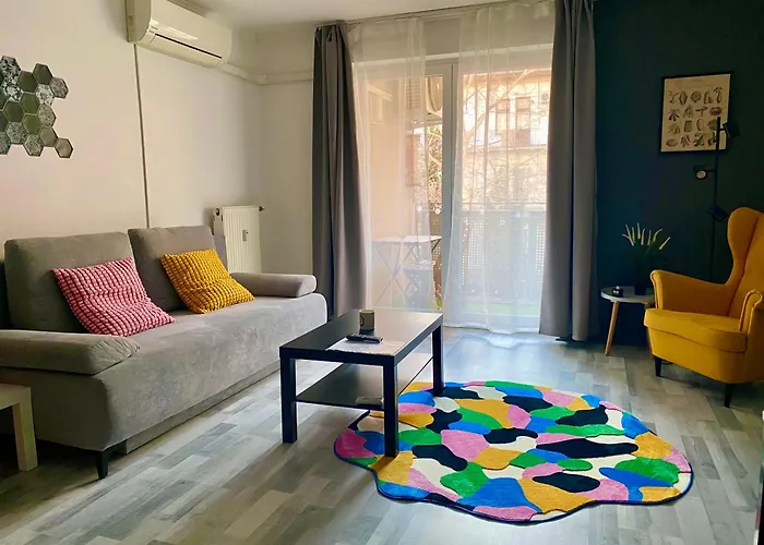 Marton Residence With Free Parking