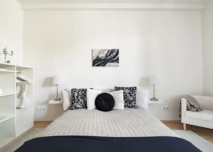 Panna Marina Apartment By Nw