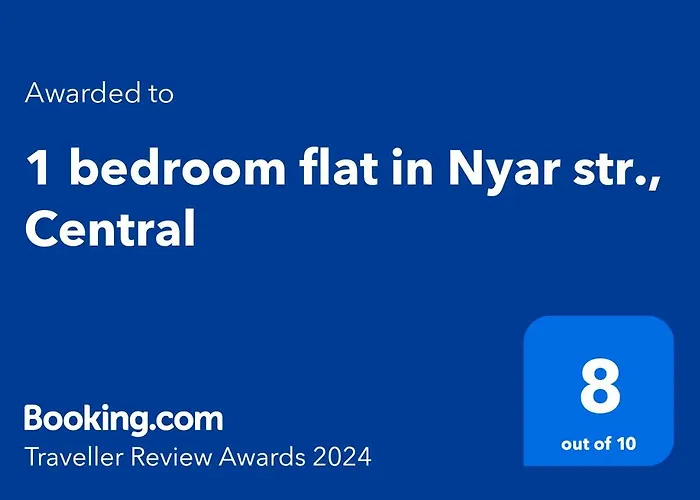 1 Bedroom Flat In Nyar Str., Central