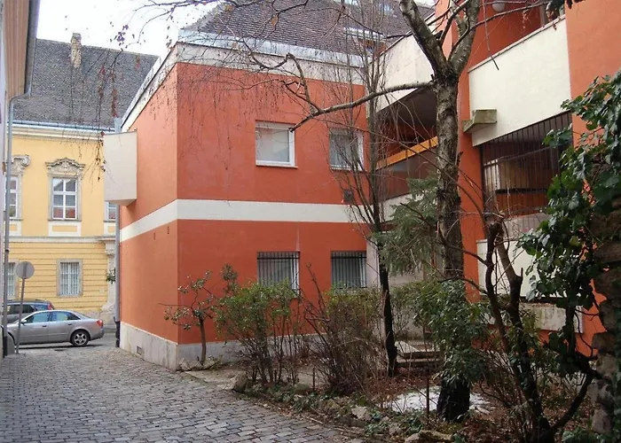 Buda Castle Apartments