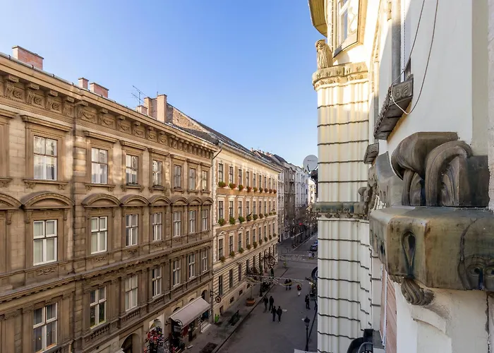 Danube Apartment Váci