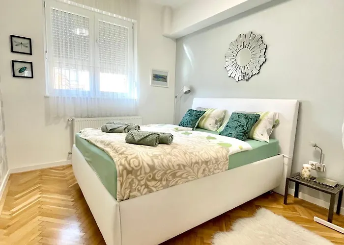 Mint Pearl Apartment 3 Rooms 2 Bathrooms At Kalvin Square