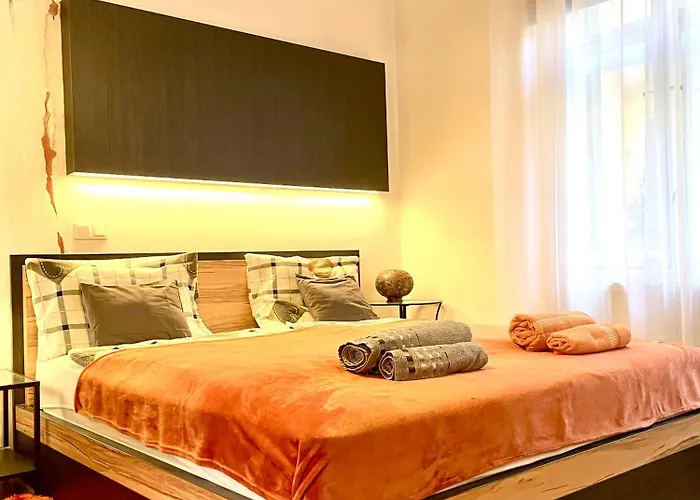 Orange Pearl Apartment 3 Rooms Next To Danube