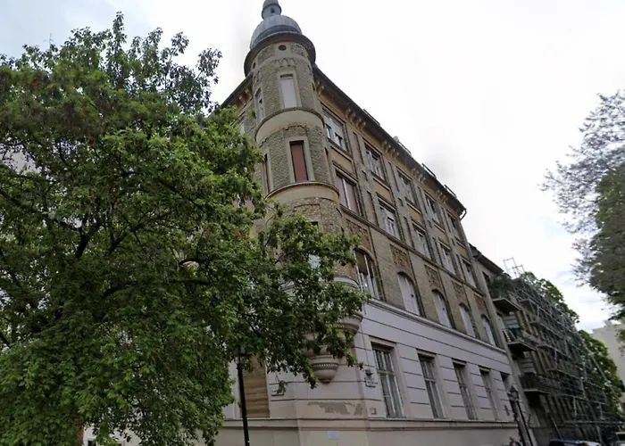 Buda Apartman House 9