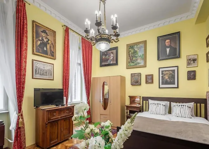 Authentic City Stay