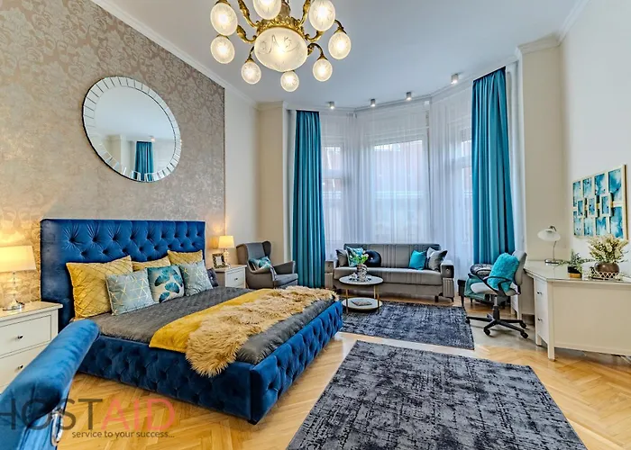 Blue Fountain Design Apartment - Hostaid