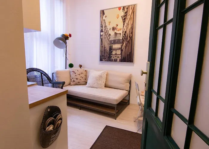 Junior Orange Apartment Next To Danube