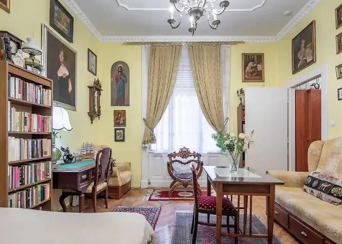 Central Market Apartment