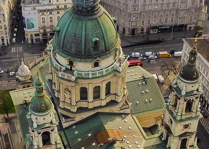 Seasons Design Rooms Budapest