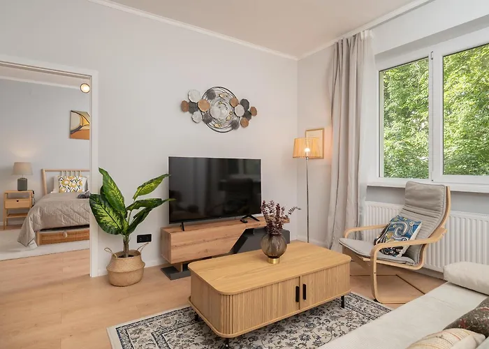 Lovely Quiet Central Apartment Near Heroes Square By Cavaland