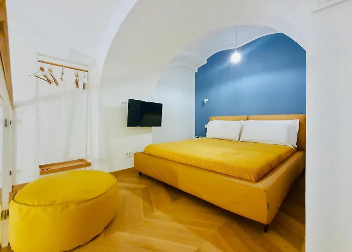 Romantic Studio In The Heart Of Budapest