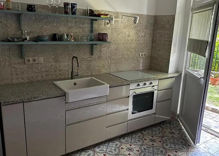 Cosy Apartman In Green Buda