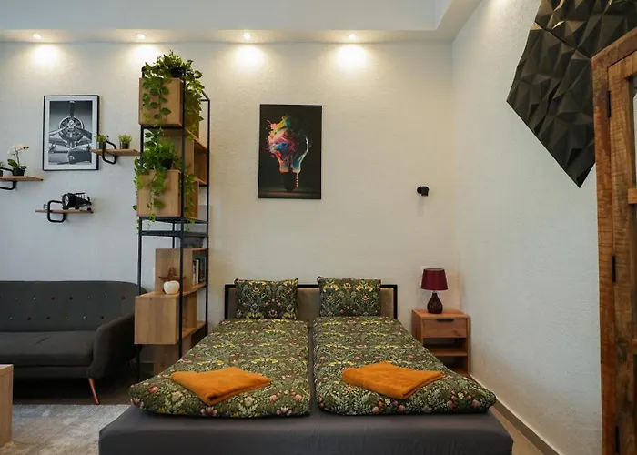 Instant Ruinbar Central Premium Apartment J