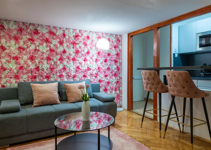 Rose Garden Apartment
