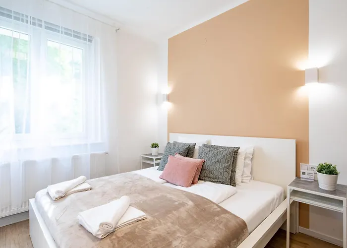 Central - Cozy - New
