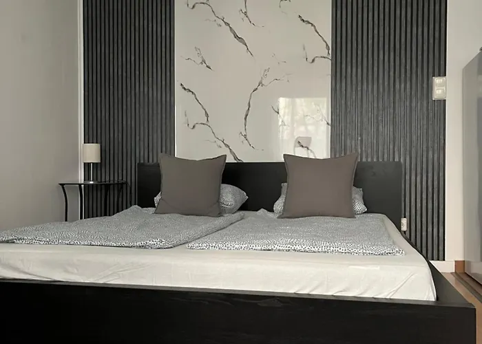 Rozsa Street Boutique Residence