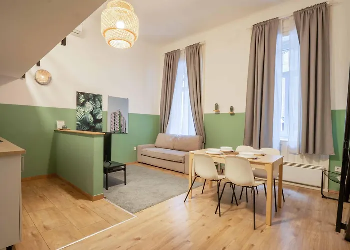 Cosy Studio In Terezvaros W41 Green