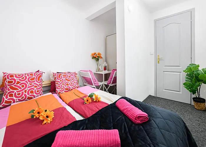 Berkocsis Street Citycentre Apartment