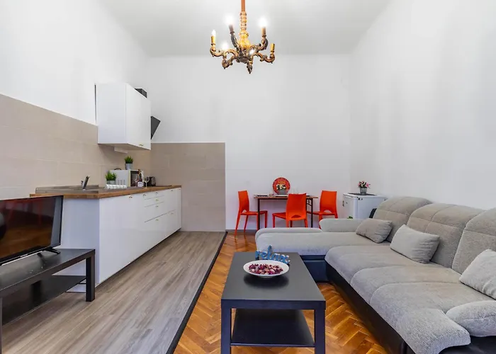 Great Value Apartment / City Centre