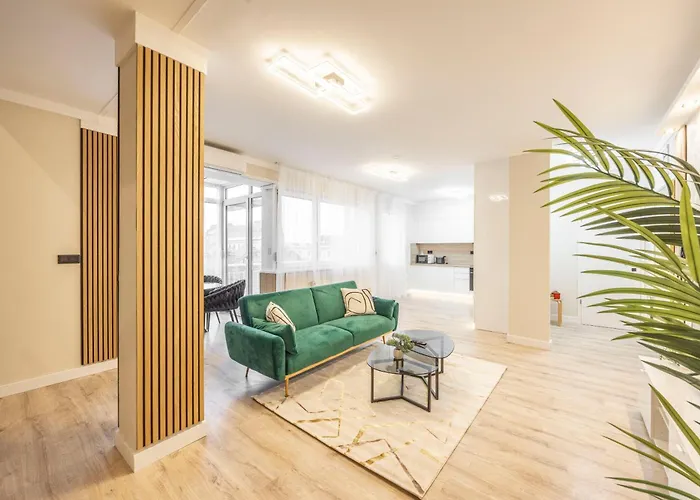 Exclusive Central Duplex Penthouse In The Heart Of Budapest