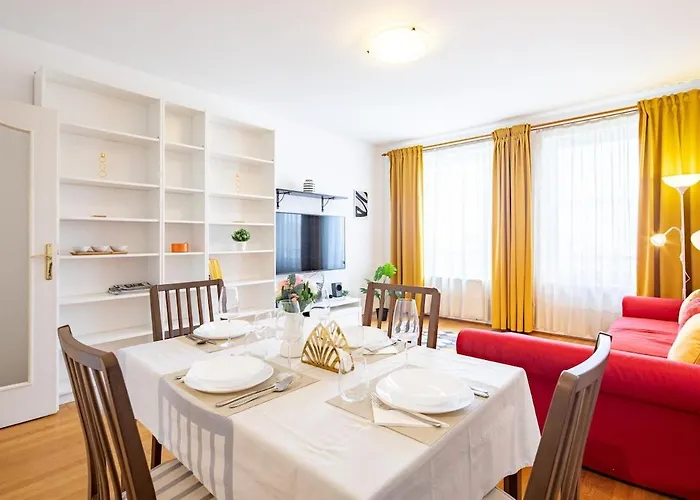 Sunny Apartment